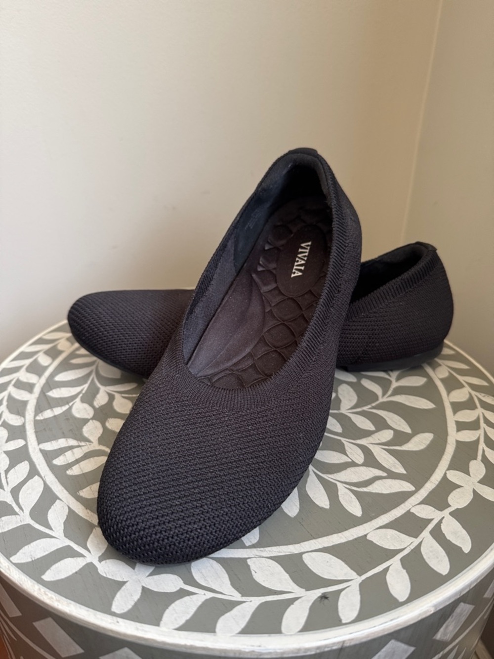 VIVAIA Black Knit Slip-On Ballet Flats sz 9.5 - Picture 2 of 10